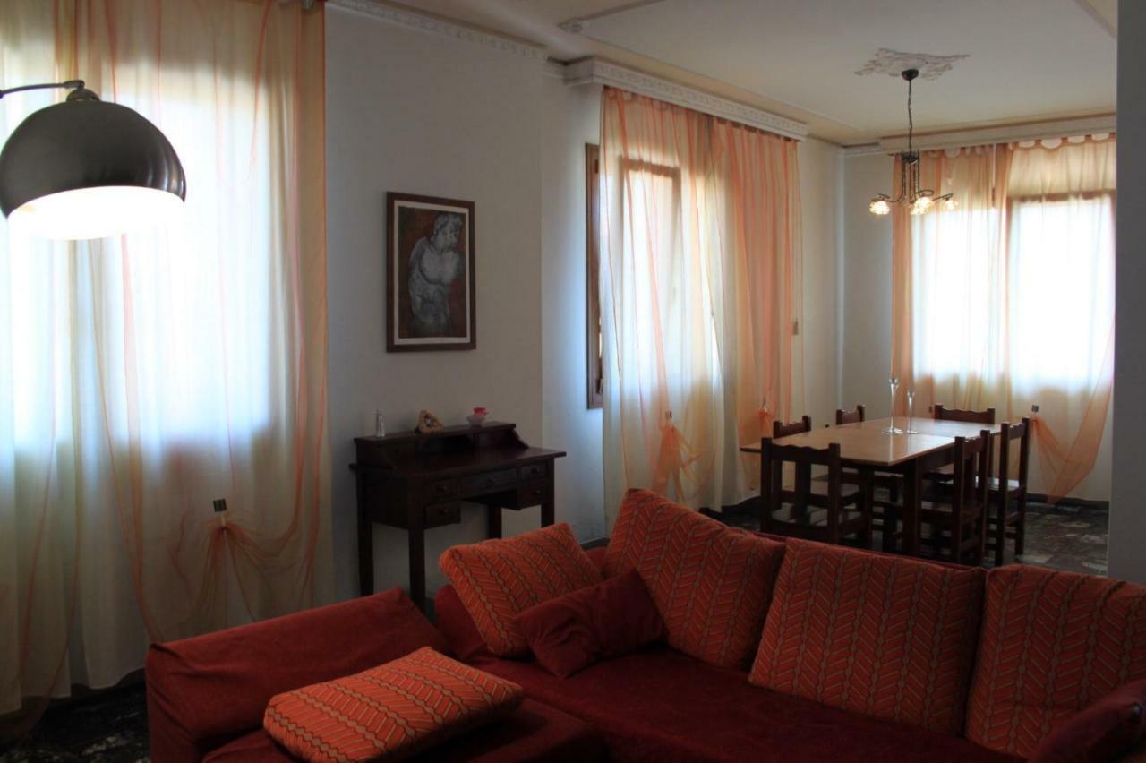 Casa Vacanza Pina San Trovaso Ngoại thất bức ảnh
